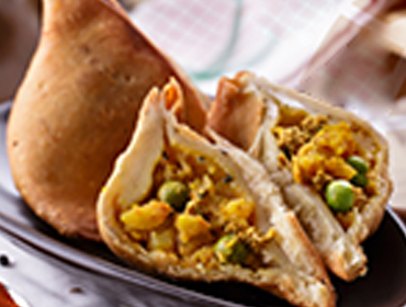 Mutter Paneer Samosa